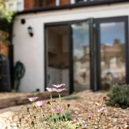Braybrooke Cottage, Saffron Walden Exterior photo