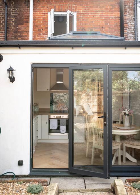 Holiday home Braybrooke Cottage,